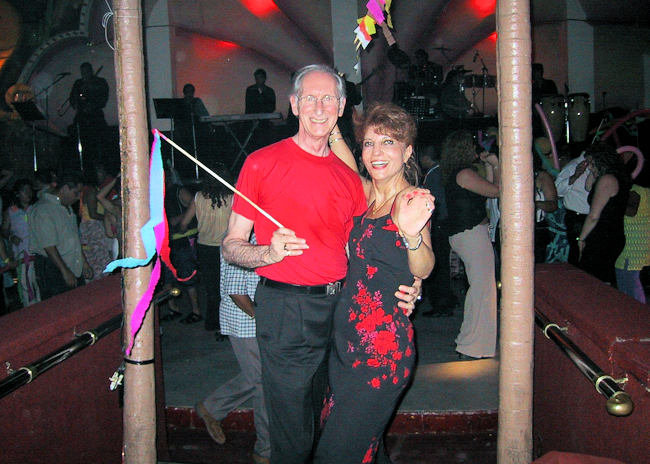 Salsa dance contest