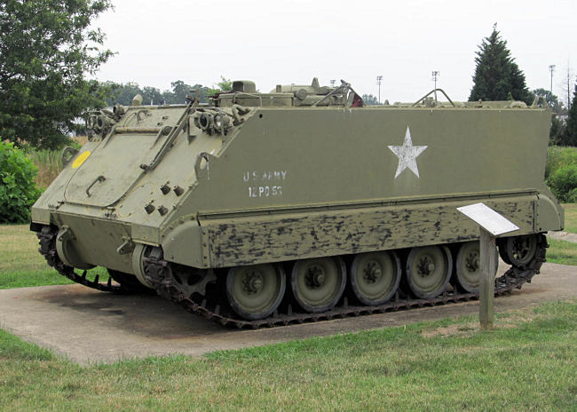 M113